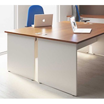 Impulse Two-Tone Desks